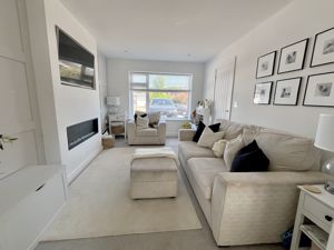 Lounge- click for photo gallery